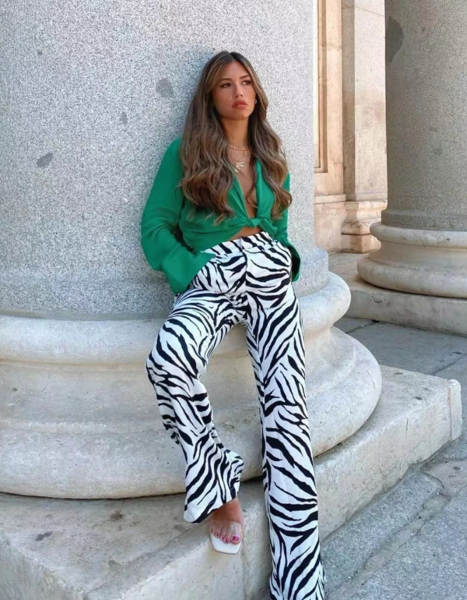 Elegantly Styled Top for Everyday Wear