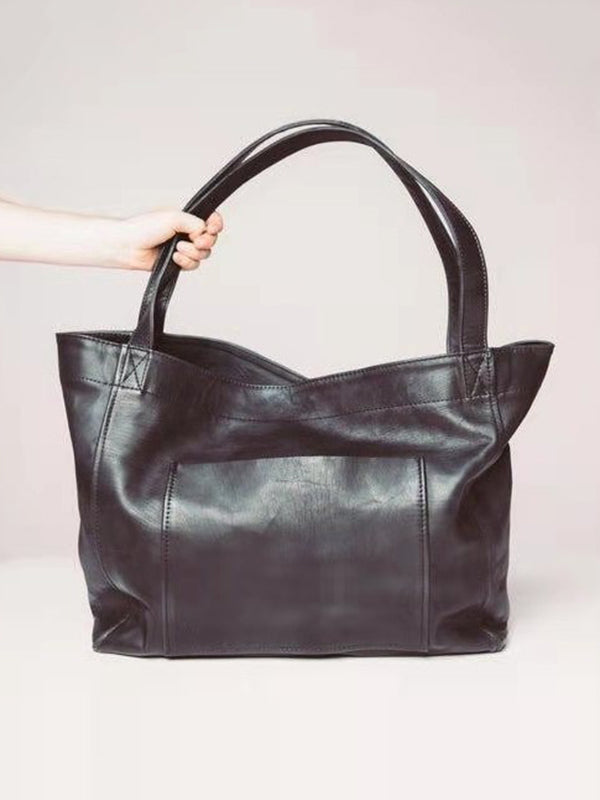 Elegantly Styled Bag for Everyday Wear