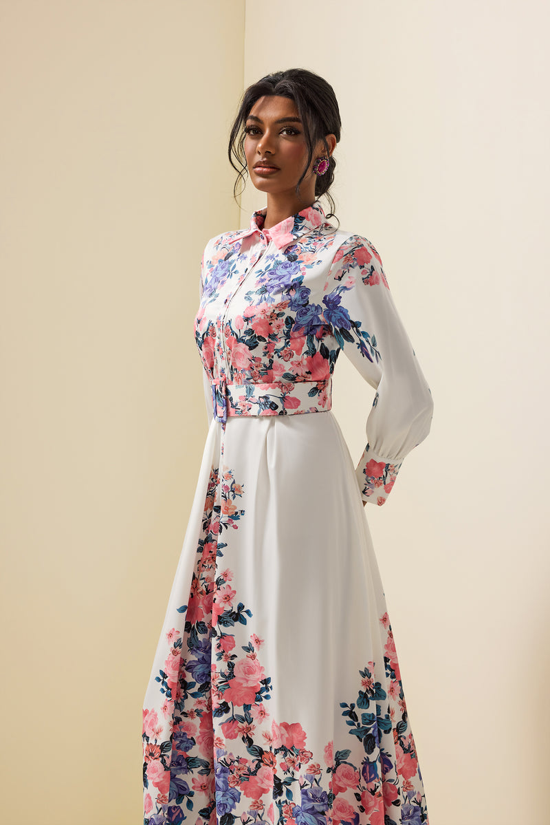 Well Tailored Dress with a Graceful Silhouette