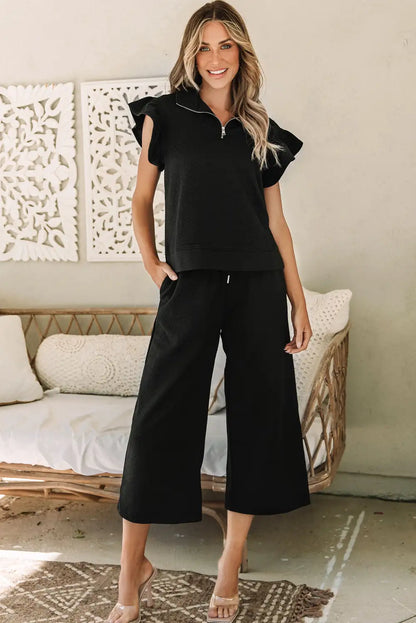 Elegantly Styled Pants for Everyday Wear