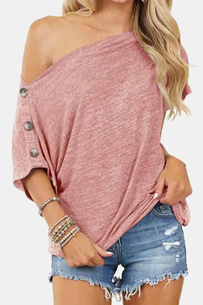 Beautifully Finished T-Shirt in a Timeless Design