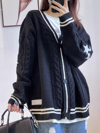 Effortlessly Elegant Cardigan with a Timeless Design