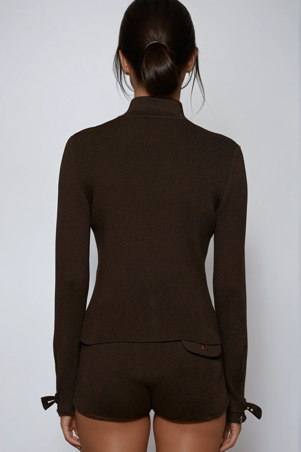 Sophisticated Garment with a Clean Classic Look