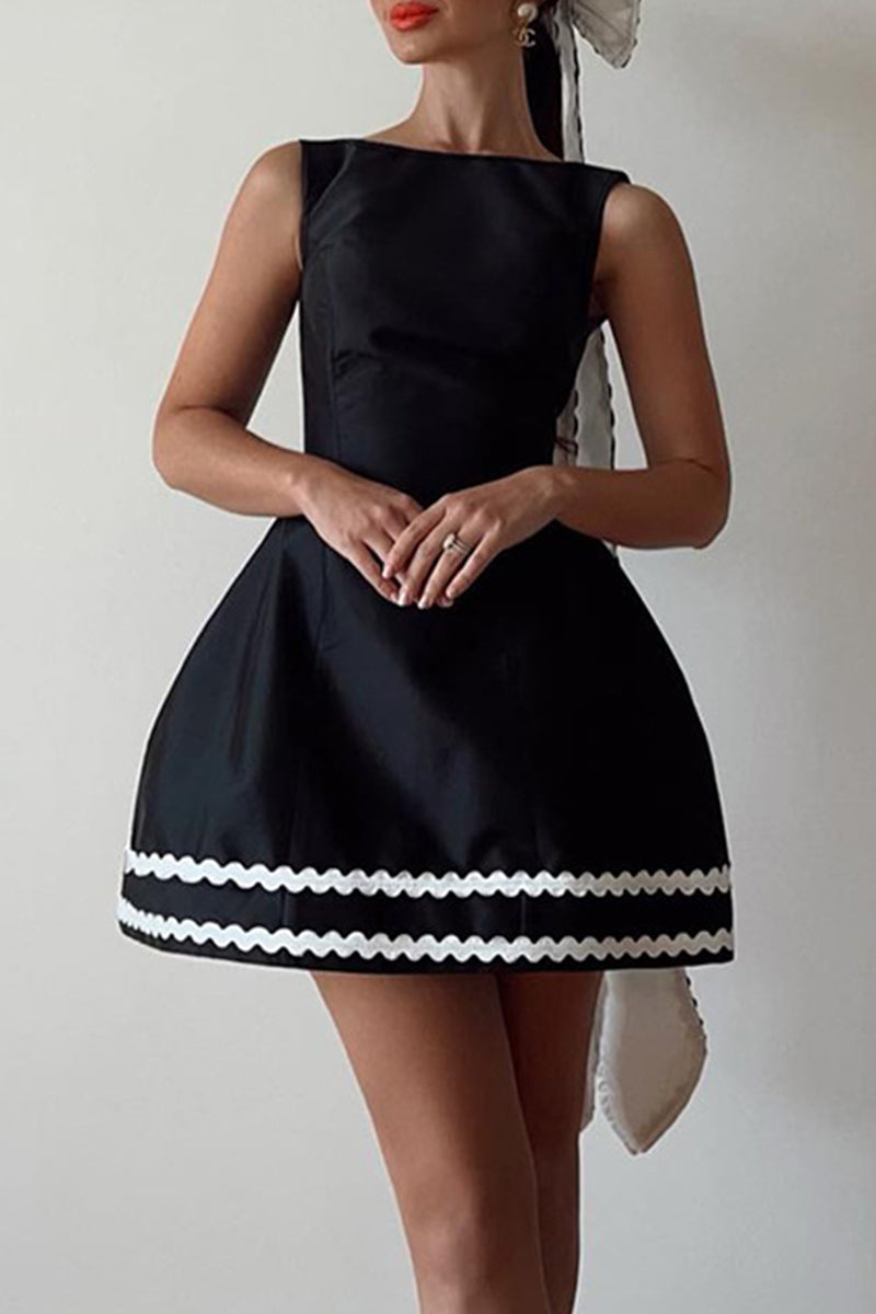 Beautifully Crafted Dress in a Classic Style