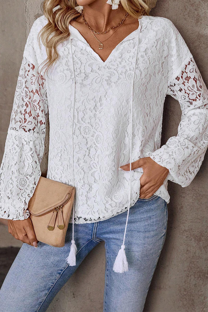 Beautifully Finished Top in a Timeless Design