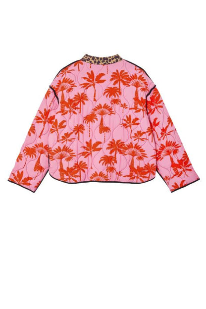 Gracefully Styled Jacket for Any Occasion