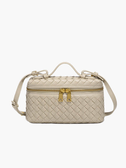 Gracefully Styled Bag for Any Occasion