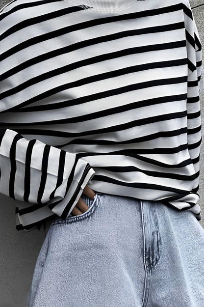 Sophisticated Blouse with a Clean Classic Look