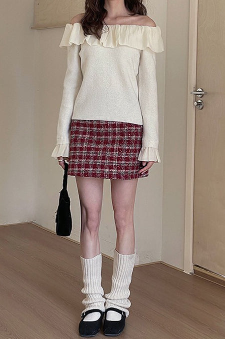 Sophisticated Garment with a Clean Classic Look