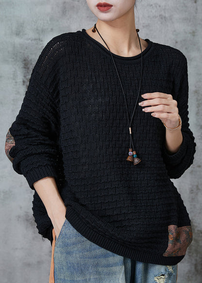 Well Tailored Sweater with a Graceful Silhouette
