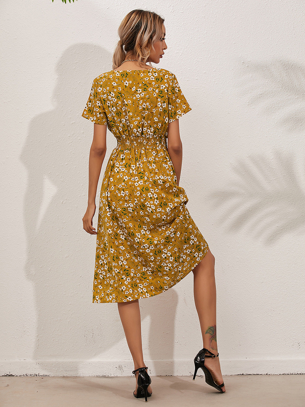 Elegantly Styled Dress for Everyday Wear