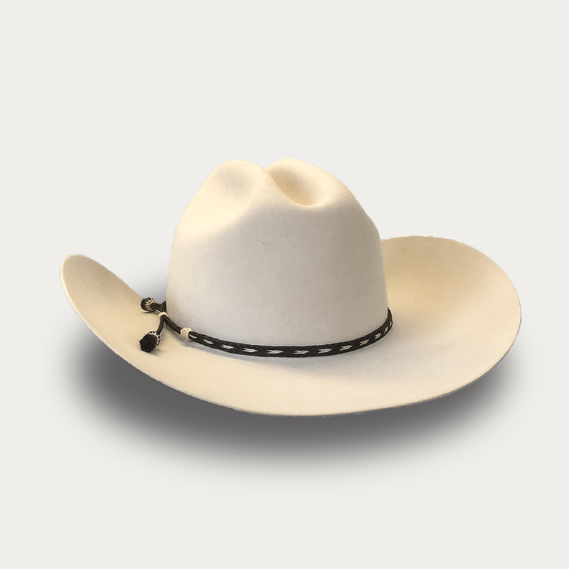 Sophisticated Garment with a Clean Classic Look