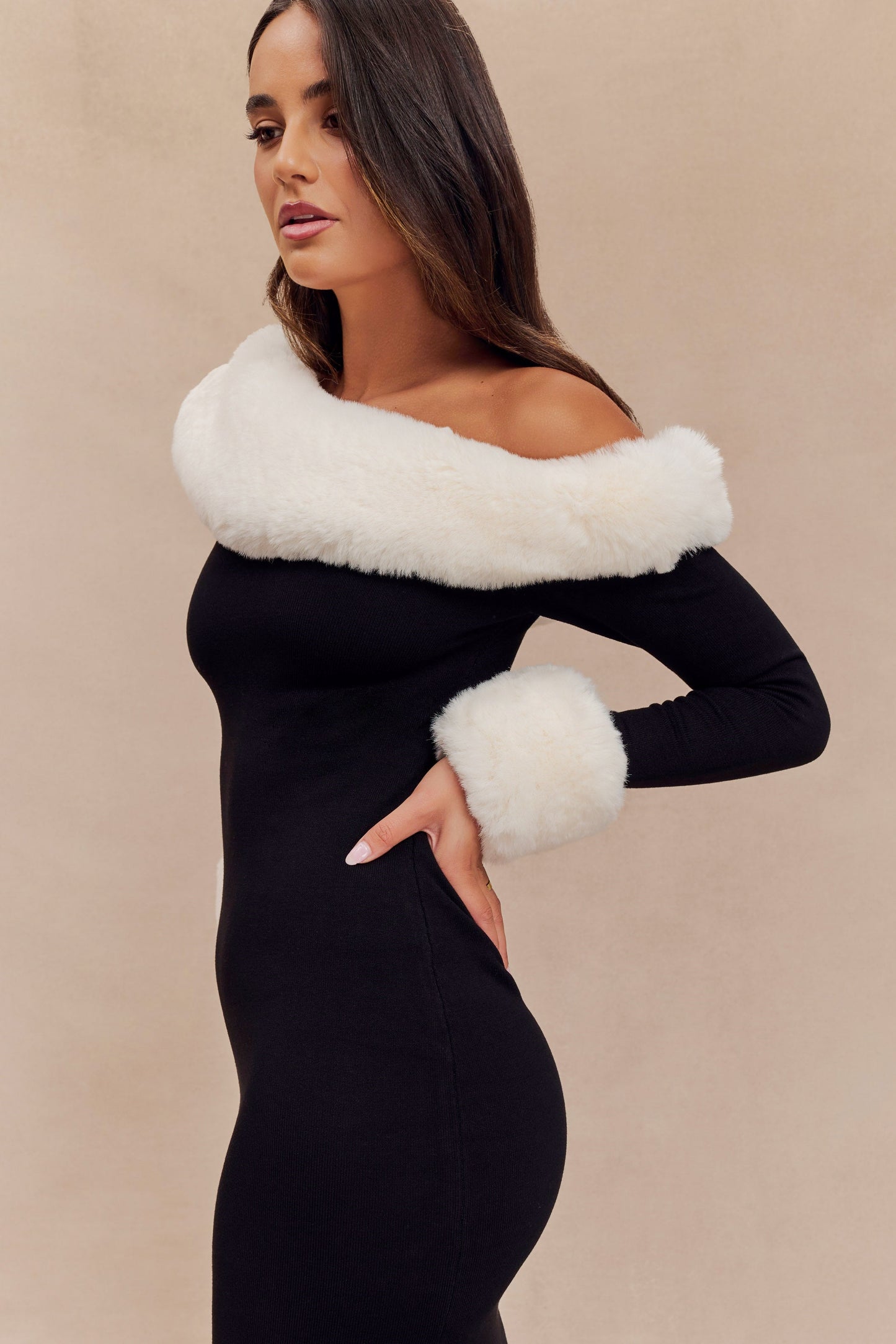 Beautifully Crafted Dress in a Classic Style