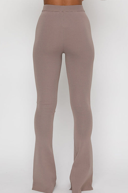 Beautifully Finished Pants in a Timeless Design