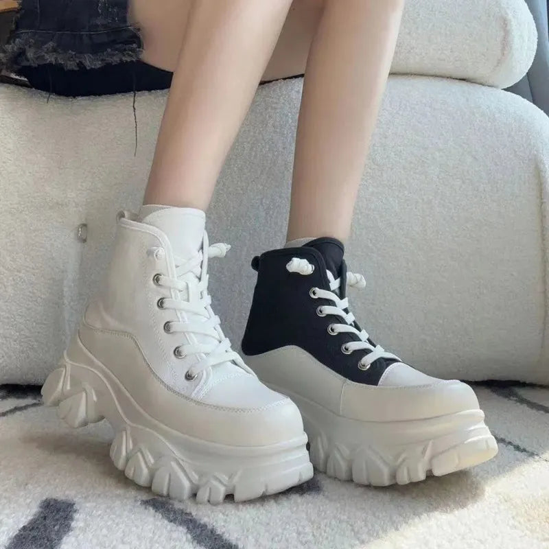 Beautifully Crafted Sneakers in a Classic Style