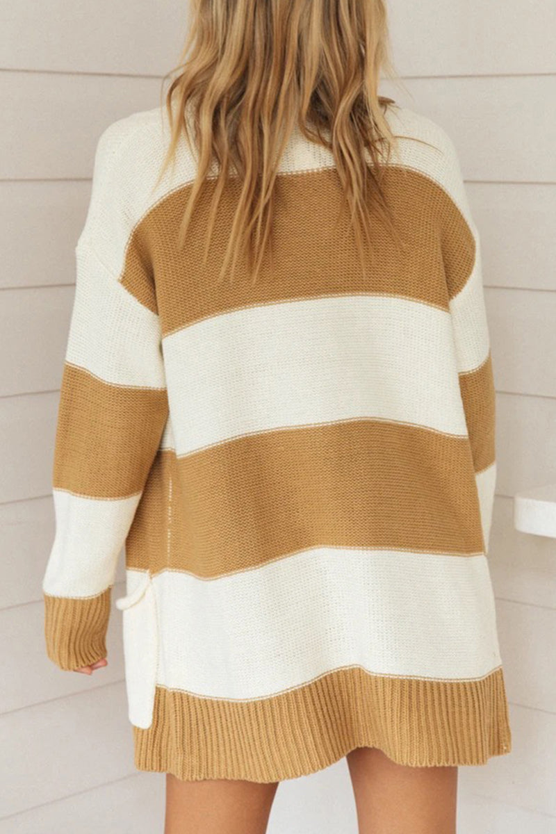 Beautifully Finished Cardigan in a Timeless Design