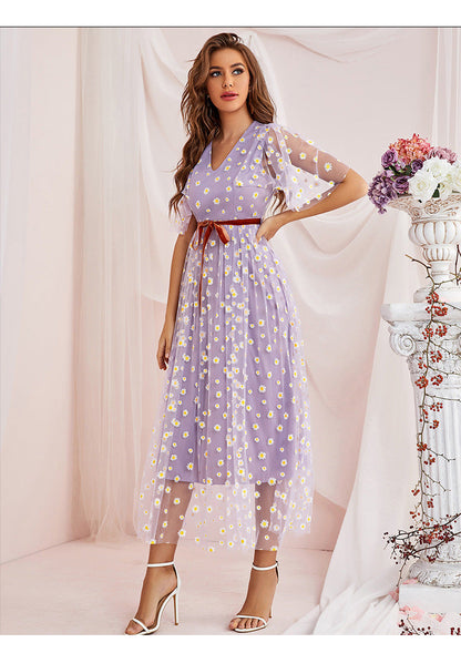 Beautifully Crafted Dress in a Classic Style
