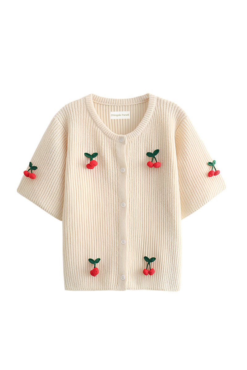 Beautifully Crafted Sweater in a Classic Style