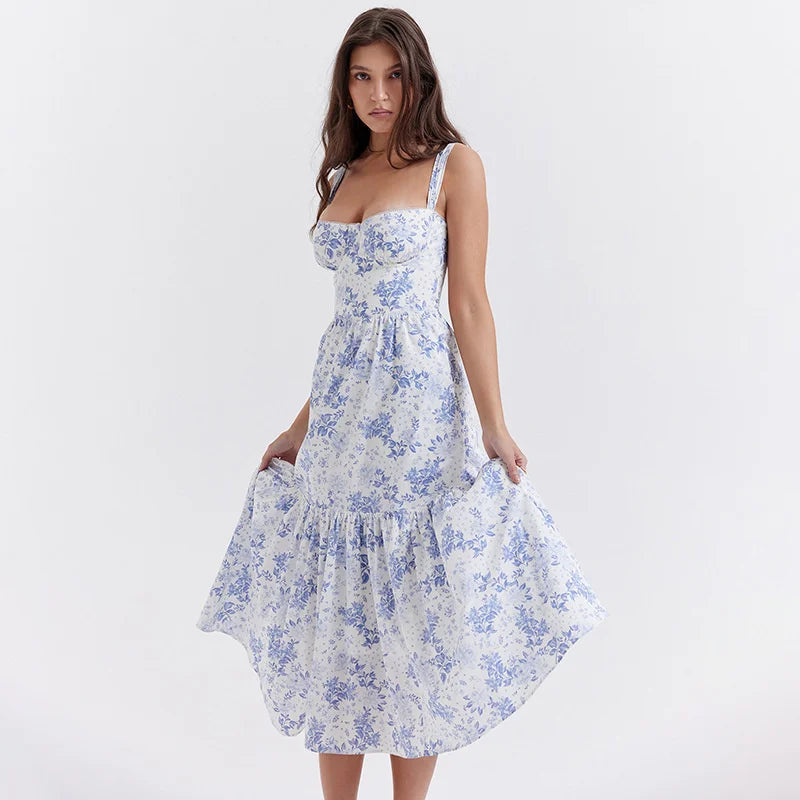 Classic Vintage & Enduringly Stylish Dress