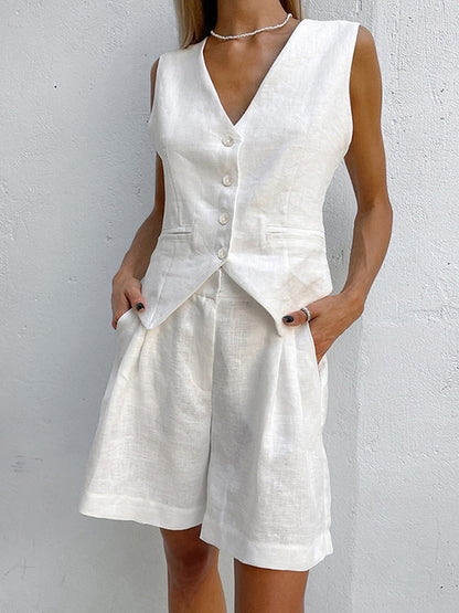Sophisticated Garment with a Clean Classic Look