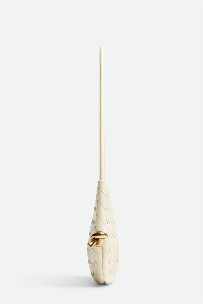 Sophisticated Bag with a Clean Classic Look