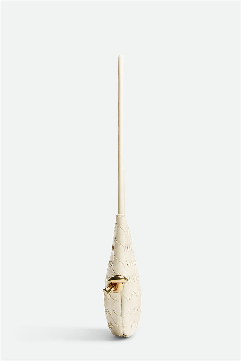 Sophisticated Bag with a Clean Classic Look