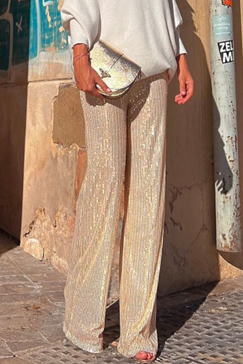 Effortlessly Elegant Pants with a Timeless Design