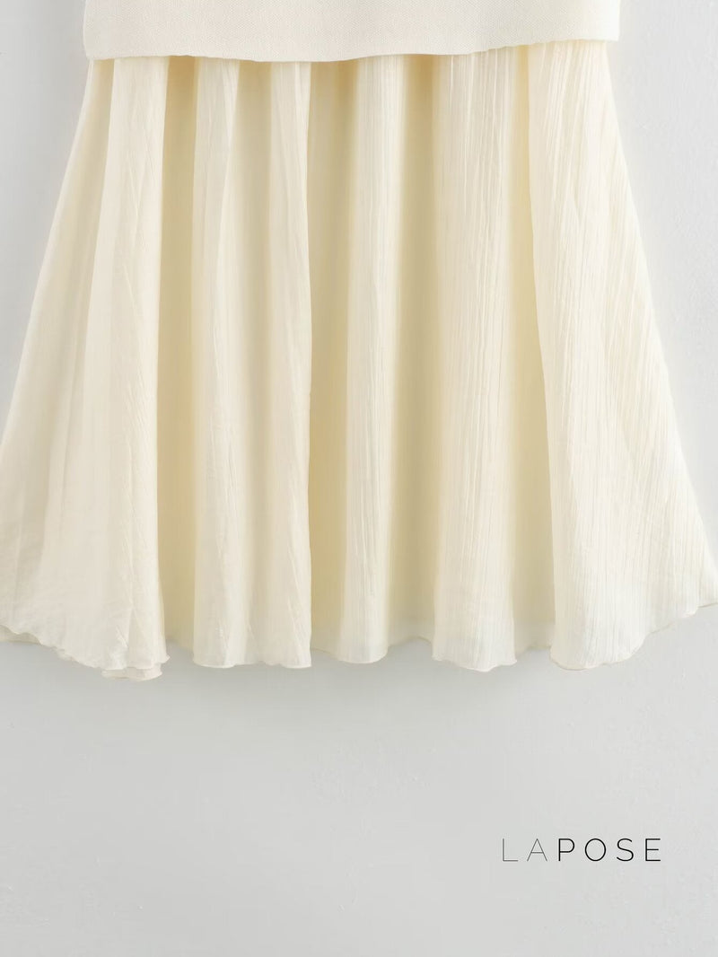 Classic Vintage Garment with a Flattering Fit