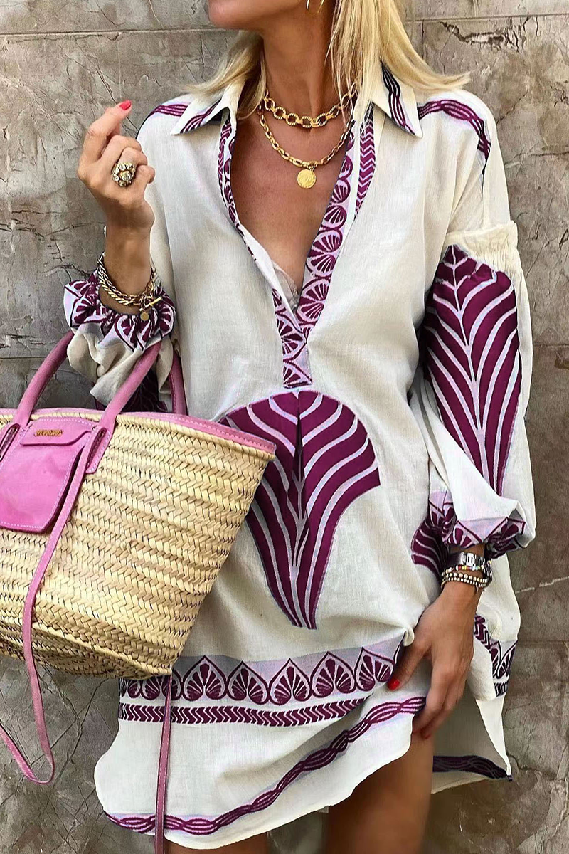 Effortlessly Elegant Garment with a Timeless Design