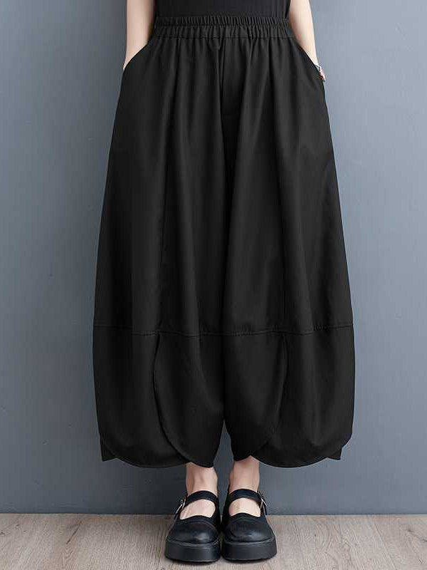 Elegantly Styled Trousers for Everyday Wear