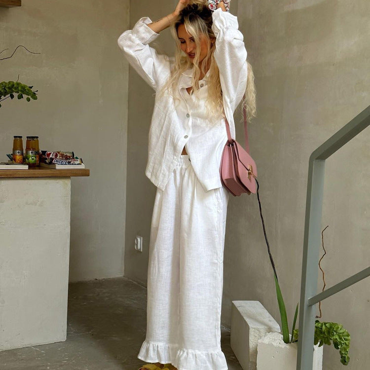 Well Tailored Trousers with a Graceful Silhouette
