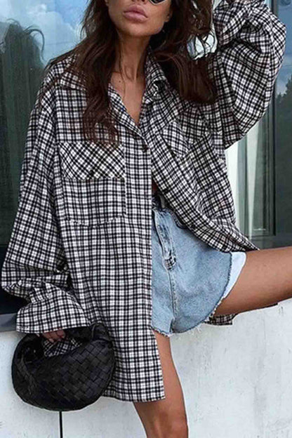 Classic Vintage Blouse with a Flattering Fit