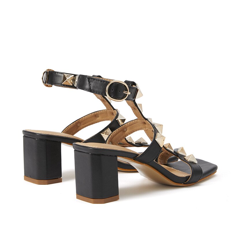 Classic Vintage & Enduringly Stylish Heels
