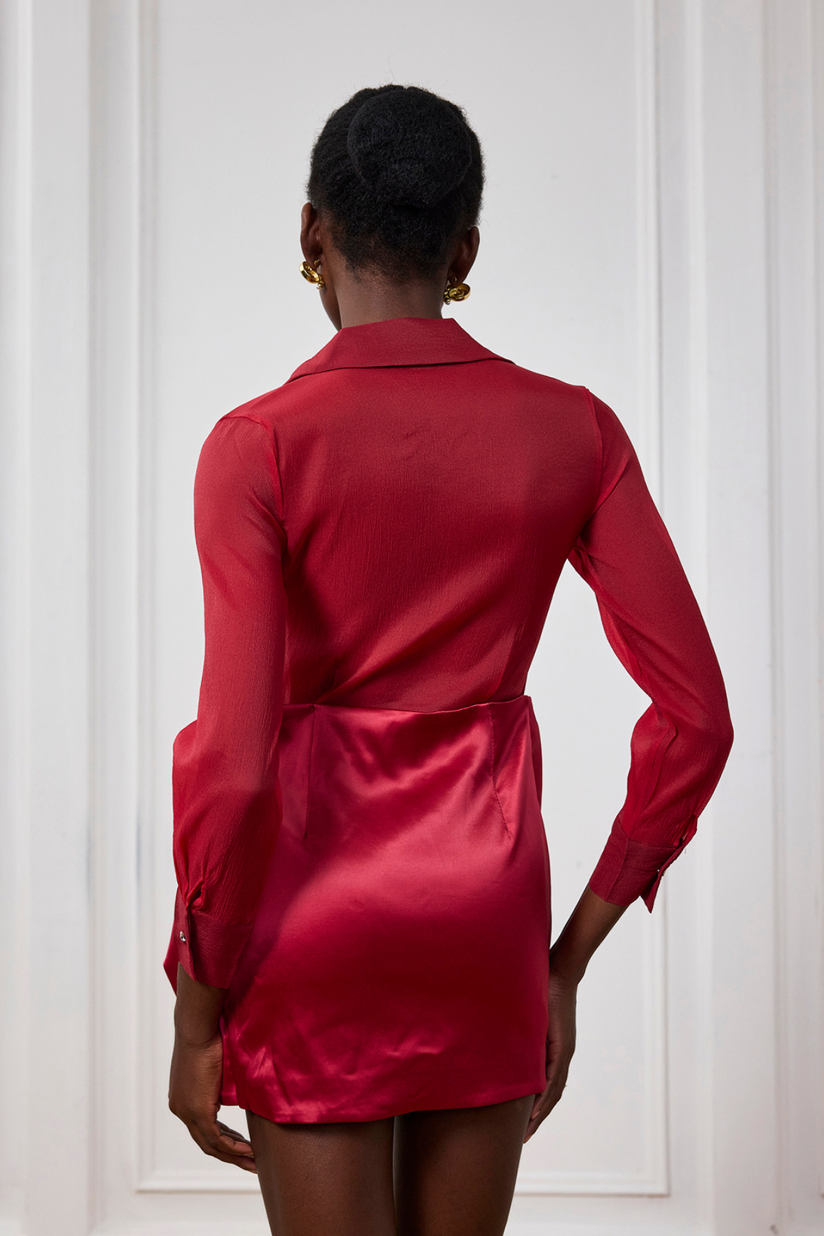 Sophisticated Dress with a Clean Classic Look