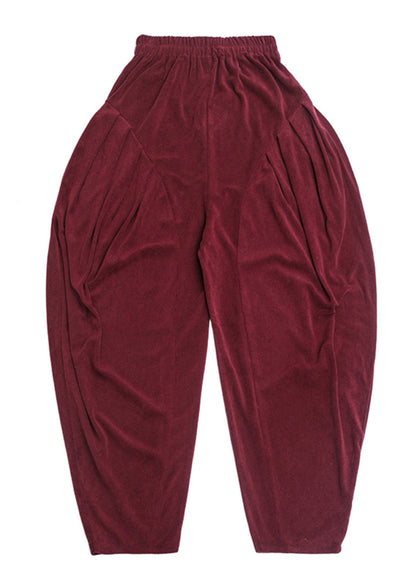 Well Tailored Pants with a Graceful Silhouette