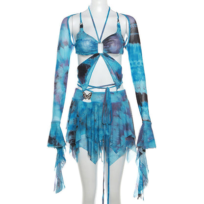 Gracefully Styled Garment for Any Occasion