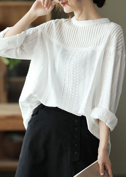 Effortlessly Elegant Shirt with a Timeless Design