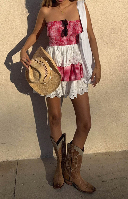 Gracefully Styled Dress for Any Occasion