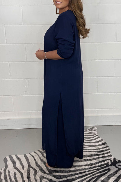 Well Tailored Garment with a Graceful Silhouette