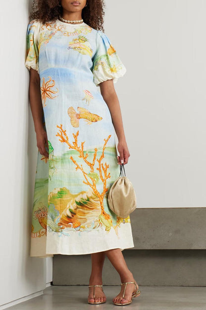 Beautifully Finished Dress in a Timeless Design