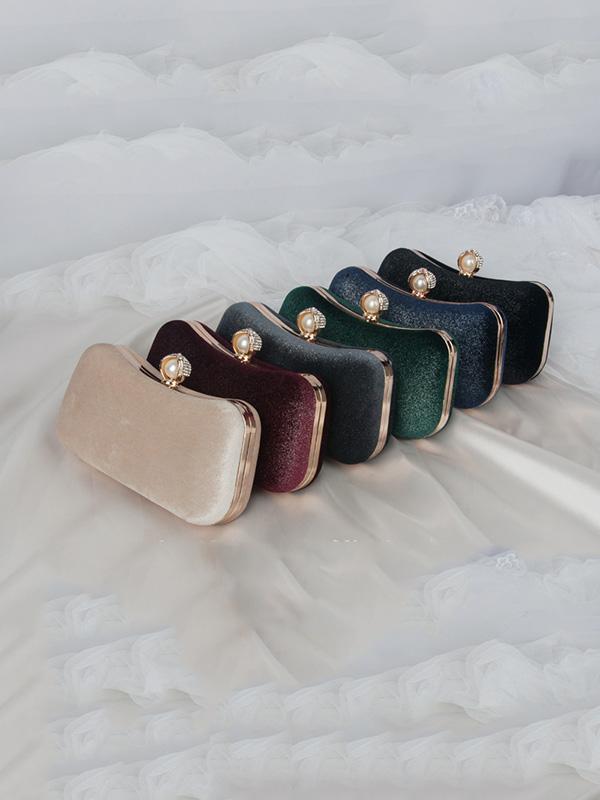 Classic Vintage Bag with a Flattering Fit
