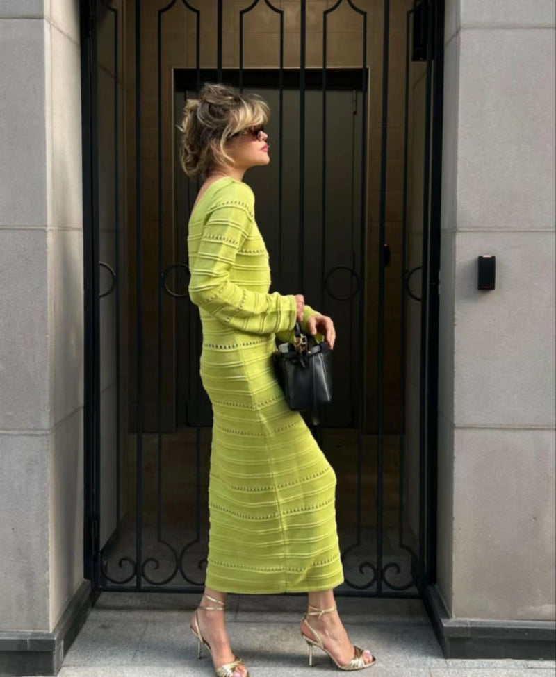 Sophisticated Dress with a Clean Classic Look