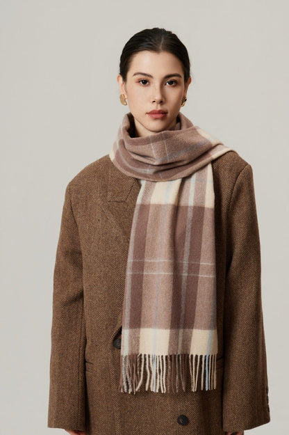 Effortlessly Elegant Garment with a Timeless Design
