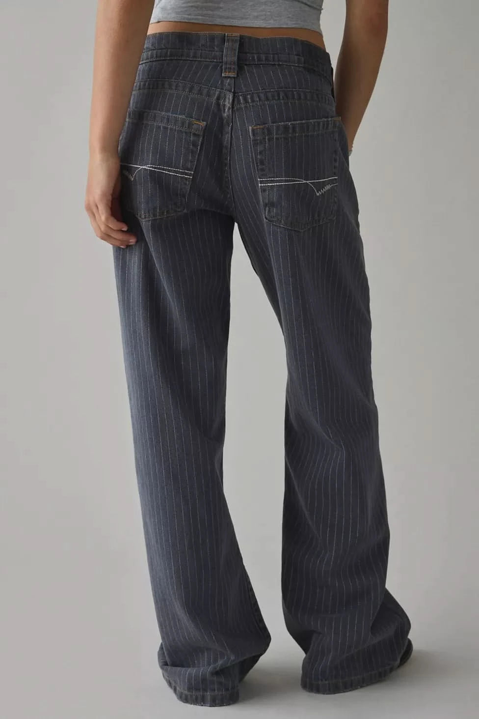 Beautifully Finished Pants in a Timeless Design