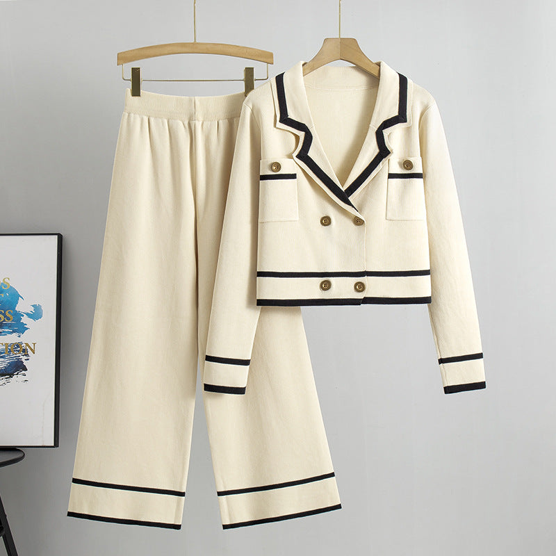 Well Tailored Cardigan with a Graceful Silhouette