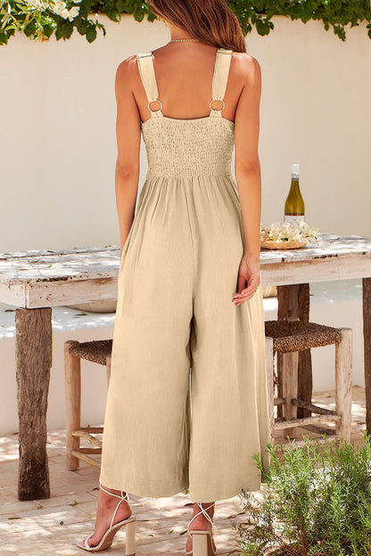Well Tailored Garment with a Graceful Silhouette