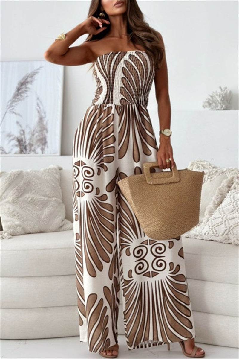 Sophisticated Garment with a Clean Classic Look