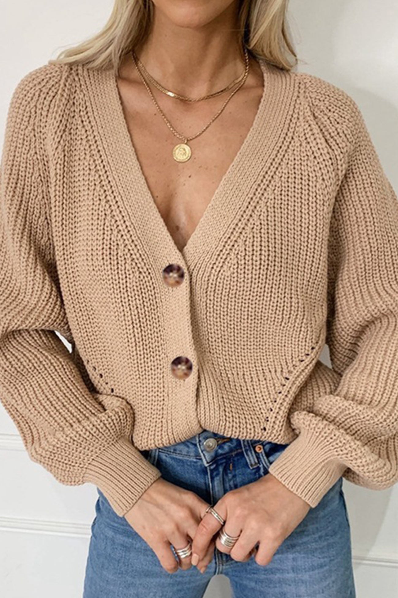 Elegantly Styled Cardigan for Everyday Wear