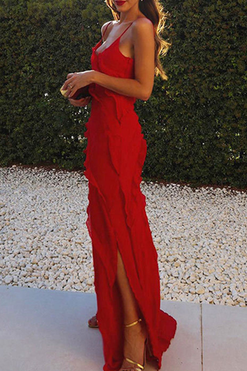 Gracefully Styled Dress for Any Occasion
