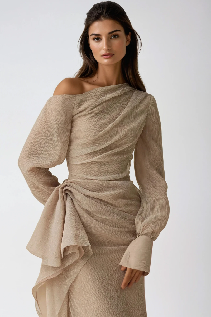 A Vintage Style Dress with Delicate Timeless Details